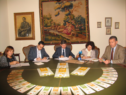 El Ayuntamiento de Castellón mantiene su apoyo al 17 Premi Tardor de Poesia 