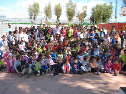 I Cross Escolar organizado por el CEIP Benadresa a beneficio de la ONG SOS Children I Cross Escolar organizado por el CEIP Benadresa a beneficio de la ONG SOS Children