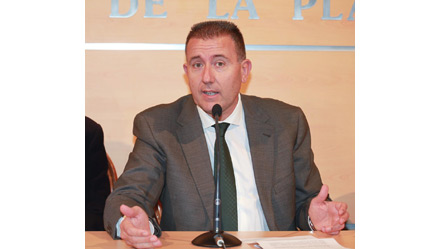 El ayuntamiento aumentará su fondo bibliográfico 