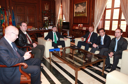 El Ayuntamiento de Castellón creará una comisión técnica con constructores, arquitectos, aparejadores, administradores de fincas y APIS El Ayuntamiento de Castellón creará una comisión técnica con constructores, arquitectos, aparejadores, administradores de fincas y APIS