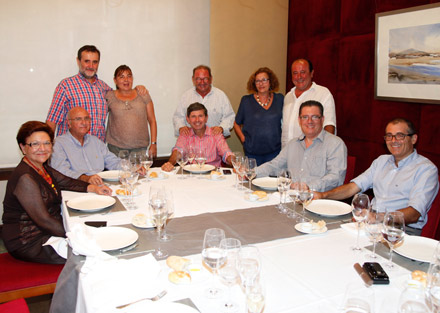 El Patronato de la Fundación Dávalos-Fletcher celebró ayer su tradicional cena estival El Patronato de la Fundación Dávalos-Fletcher celebró ayer su tradicional cena estival