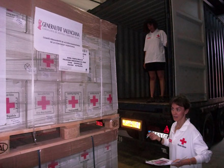 Cruz Roja envía 30 toneladas de ayuda humanitaria a Siria Cruz Roja envía 30 toneladas de ayuda humanitaria a Siria