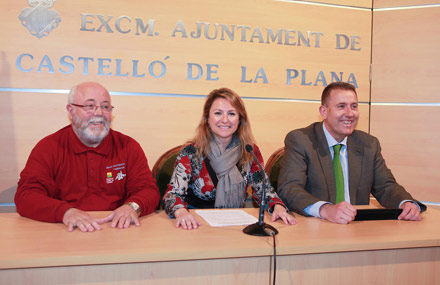 nueva edición de la campaña escolar Retrobem-nos Jugant