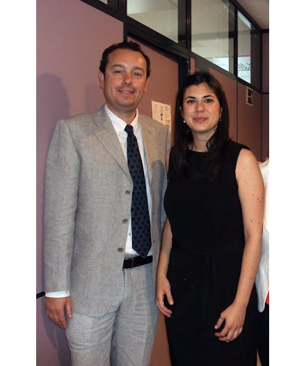 ha obtenido el Premio a la mejor tesis doctoral del área de traducción e interpretación en el año 2012 