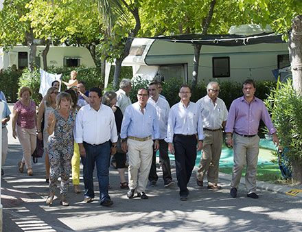 Moliner renueva la promoción internacional del turismo de camping de la provincia Moliner renueva la promoción internacional del turismo de camping de la provincia