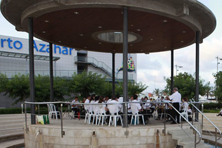 Concierto de pop-rock interpretado por la Banda Municipal en el Grao de Castellón