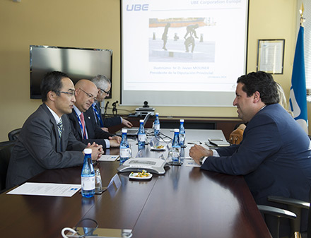 Estrategia Provincial de Fomento del Empleo, el Emprendimiento y la Promoción Económica Estrategia Provincial de Fomento del Empleo, el Emprendimiento y la Promoción Económica