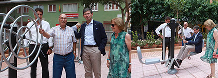 Instalación de elementos saludables para la realización de ejercicios en Castellón Instalación de elementos saludables para la realización de ejercicios en Castellón