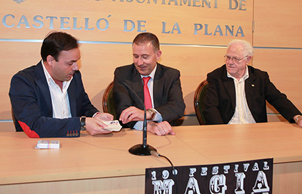 Festival de Magia en el Teatro del Raval de Castellón Festival de Magia en el Teatro del Raval de Castellón