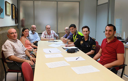 Reunión del Ayuntamiento de Castellón con la asociación COCEMFE Reunión del Ayuntamiento de Castellón con la asociación COCEMFE