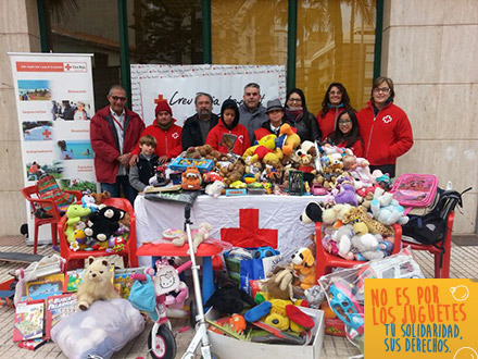 Cruz Roja Juventud lanza una campaña de recogida de  juguetes 