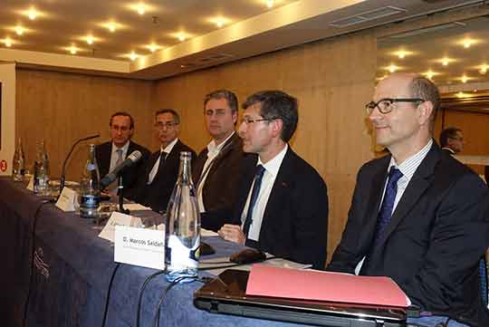 Informe sobre el sector azulejero España de la consultoría KPMG Informe sobre el sector azulejero España de la consultoría KPMG