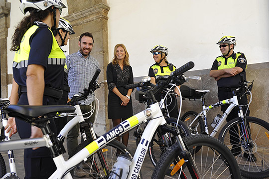Primera patrulla ciclista de Agentes de Movilidad Urbana en Castellón Primera patrulla ciclista de Agentes de Movilidad Urbana en Castellón