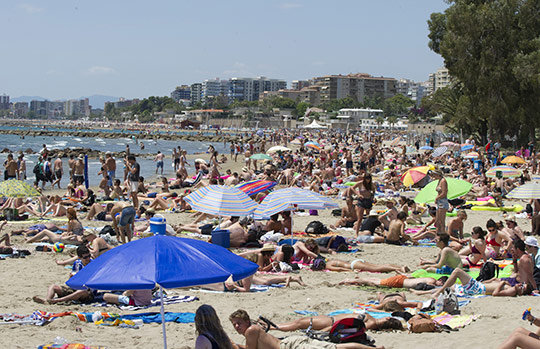 Promoción de la marca turística de Castellón a través del patrocinio del FIB Promoción de la marca turística de Castellón a través del patrocinio del FIB