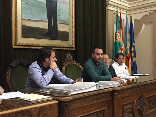 Redacción de una ordenanza sobre derechos y deberes de ciclistas y peatones