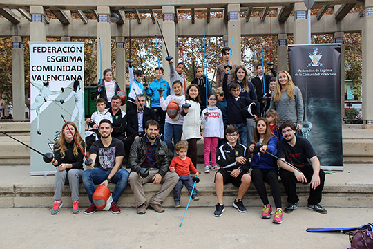 El Club de Esgrima Touché Castellón y Els Jocs d’Espases de la campaña Sentim els Parcs El Club de Esgrima Touché Castellón y Els Jocs d’Espases de la campaña Sentim els Parcs