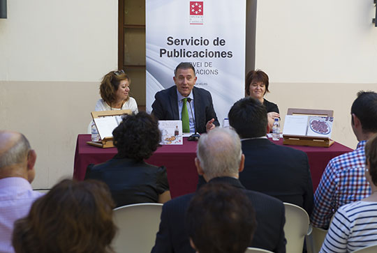publicación del libro 'Dolços Tradicionals de Vilafamés'