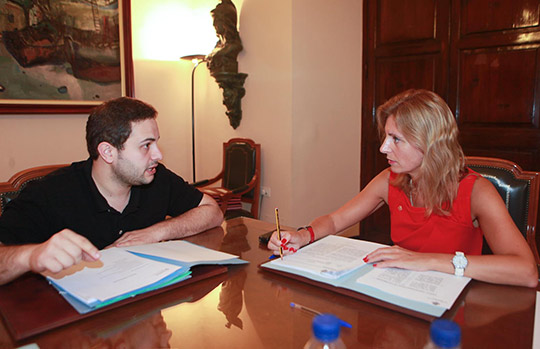El ayuntamiento de Castellón abre un servicio de comedor y actividades de Navidad para menores en riesgo de exclusión social El ayuntamiento de Castellón abre un servicio de comedor y actividades de Navidad para menores en riesgo de exclusión social