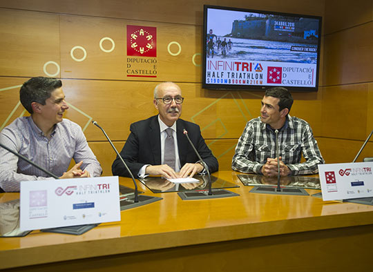 IV Infinitri Half Triathlon en Peñíscola el domingo 24 de abril