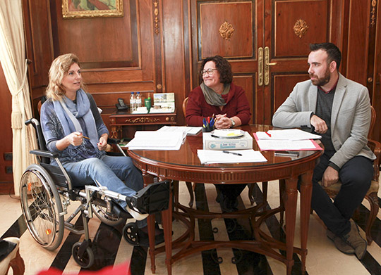 Amparo Marco se reincorpora a la alcaldía Amparo Marco se reincorpora a la alcaldía