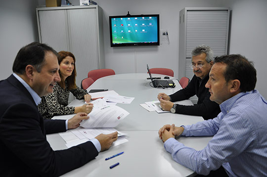 Diputación de Castellón ultima con el ITC de la UJI la agenda de trabajo para Cevisama Diputación de Castellón ultima con el ITC de la UJI la agenda de trabajo para Cevisama