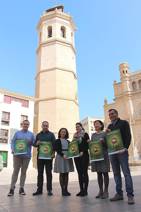Presentación del cartel ganador del Fadrinet, el dulce de la Magdalena