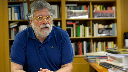 Charla de Joaquín Estefanía en la Fundación Caja Castellón