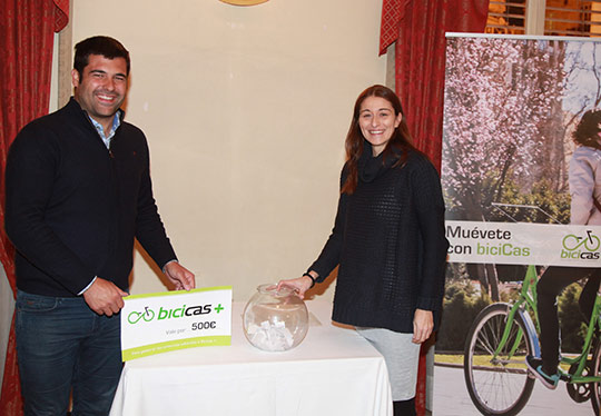 David Olmos, ganador del cheque de 500€ que sorteaba Bicicas + David Olmos, ganador del cheque de 500€ que sorteaba Bicicas +