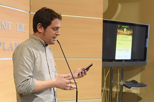 El Ayuntamiento de Castellón presenta una aplicación de la ciudad El Ayuntamiento de Castellón presenta una aplicación de la ciudad