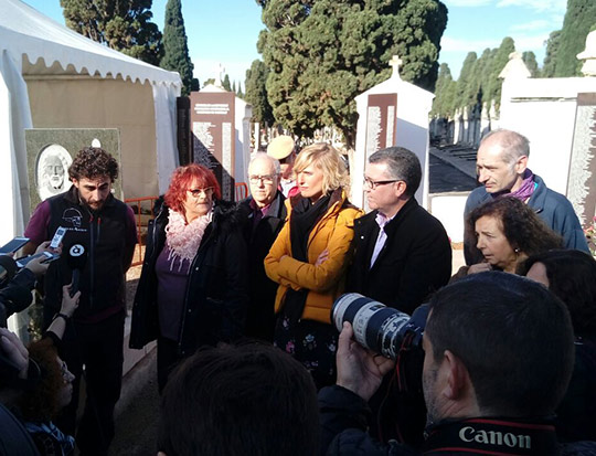 Cultura inicia los trabajos de exhumación e identificación de las fosas de víctimas del franquismo Cultura inicia los trabajos de exhumación e identificación de las fosas de víctimas del franquismo