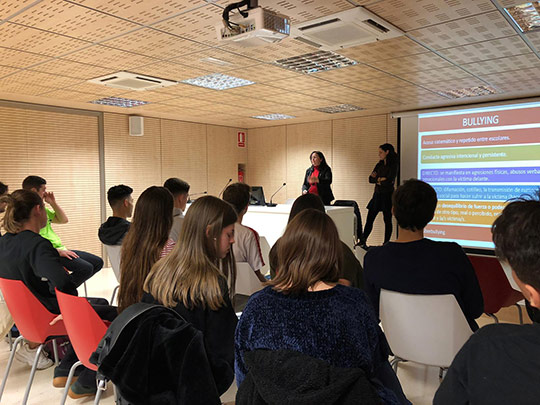 La Diputación suma al Colegio de Psicólogos contra el acoso escolar a través de su colaboración con la película 'Nada Será Igual'