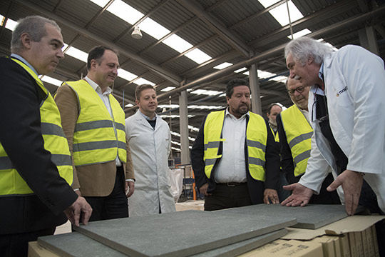 La Diputación de Castellón potenciará en Cevisama el uso urbano de la cerámica provincial 