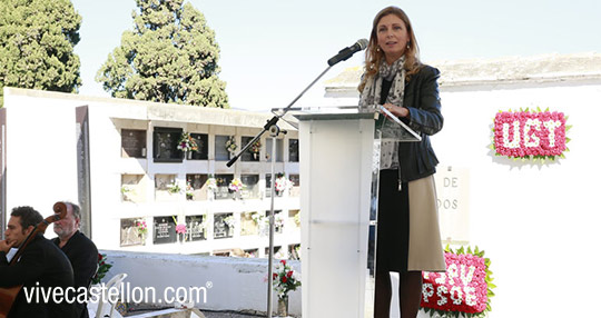 Acto civil en Castellón en recuerdo a las víctimas del franquismo Acto civil en Castellón en recuerdo a las víctimas del franquismo