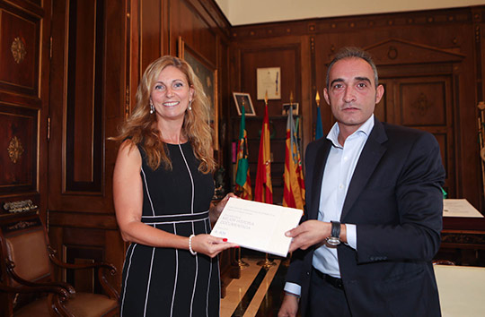 El cementerio de San José gana un premio por divulgar su patrimonio histórico y artístico El cementerio de San José gana un premio por divulgar su patrimonio histórico y artístico
