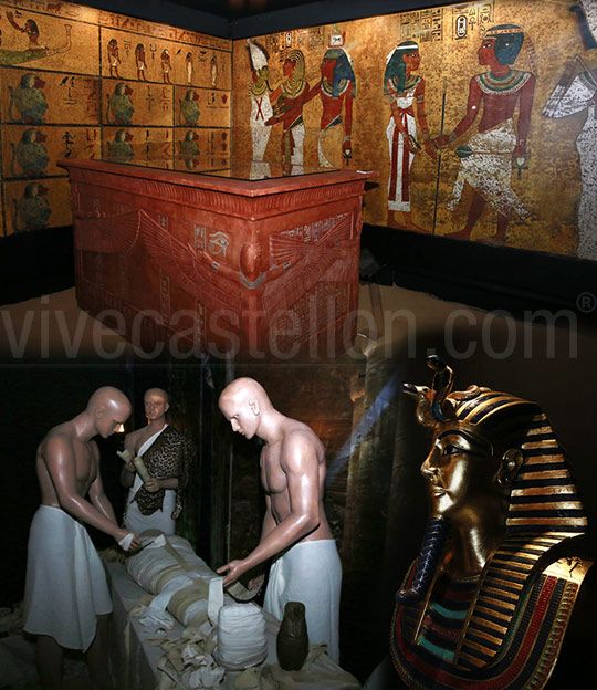 Los Reinos del Silencio. El Ritual Funerario del Antiguo Egipto Los Reinos del Silencio. El Ritual Funerario del Antiguo Egipto