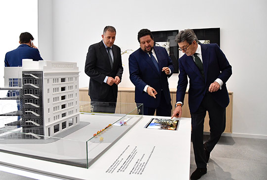 XXV Muestra Internacional de Porcelanosa Grupo 