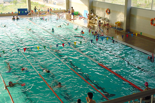 La piscina Emilio Fabregat del Grau anticipa su apertura a las 6.30 horas de lunes a viernes