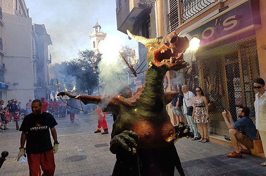 Castelló acoge la ‘XX Trobada de Bèsties de Foc’