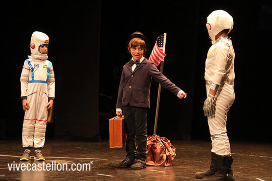 Una lliçó d’Historia, representación teatral por el Colegio Bernat Artola