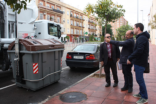 Castelló avanza en la implantación de la recogida de orgánica con 40 nuevos contenedores marrones