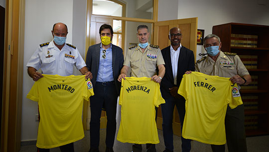 Donación de material deportivo a Somalia a través de la Misión Militar Española Donación de material deportivo a Somalia a través de la Misión Militar Española