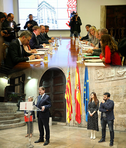Ximo Puig anuncia la suspensión de toda la actividad educativa y formativa presencial en la Comunitat Valenciana a partir del lunes 16 de marzo como medida preventiva ante el coronavirus