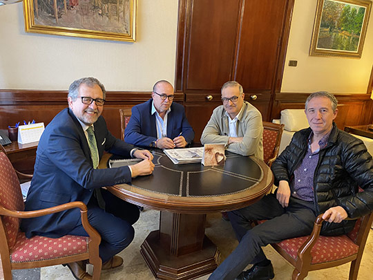 José Martí avala el proyecto del Hospital General de crear sinergias con el Hospital Provincial para reducir las listas de espera