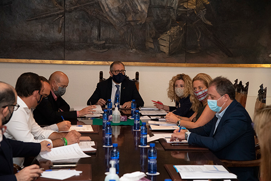 La Diputación de Castellón define del 10 de marzo al 15 de julio de 2021 los viajes del programa de vacaciones para mayores Castellón Sénior