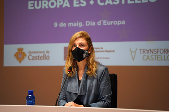 Castelló adjudicará la adquisición de los cuatro minibuses para las primeras líneas de transporte a demanda 
