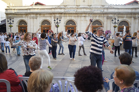 Castelló celebra este sábado la danzada participativa del Ball Perdut Castelló celebra este sábado la danzada participativa del Ball Perdut
