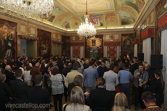 Encuentro del primer ministro de Rumanía, Nicolae-Ionel Ciucă, con la comunidad rumana en Castelló