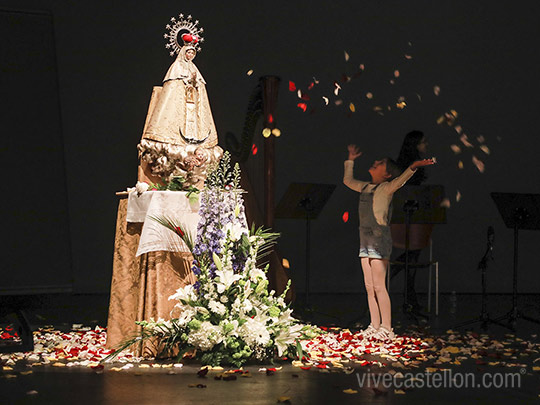 XXXIII Certamen Literario Flor Natural Mare de Déu del Lledó XXXIII Certamen Literario Flor Natural Mare de Déu del Lledó