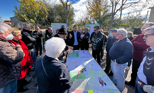 Castelló detalla a los vecinos la tramitación del primer Plan de Reforma Interior de la Marjaleria