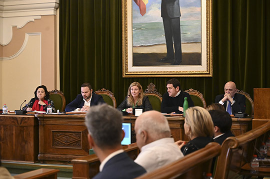 Castelló aprueba cambios fiscales para impulsar la energía sostenible y facilitar bonificaciones